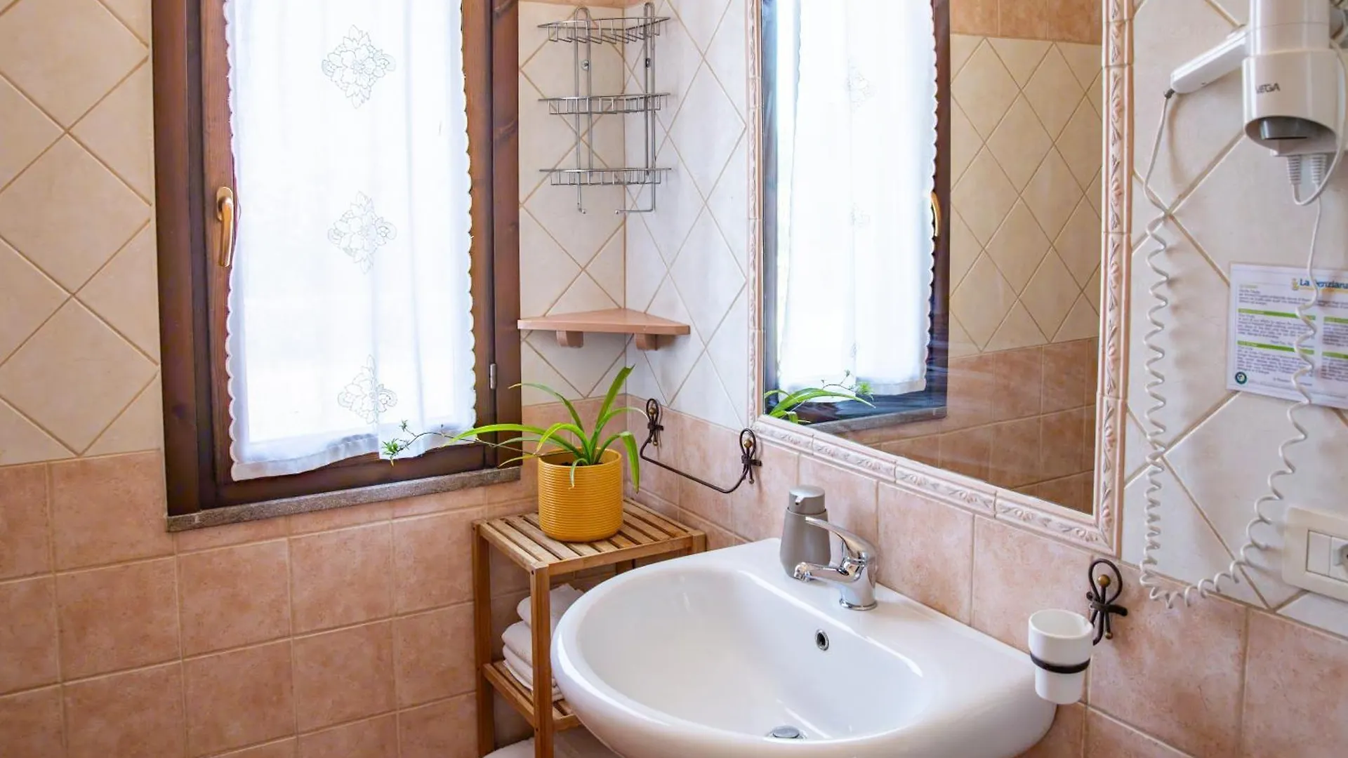 Agriturismo La Genziana Alghero 0*,  Italy