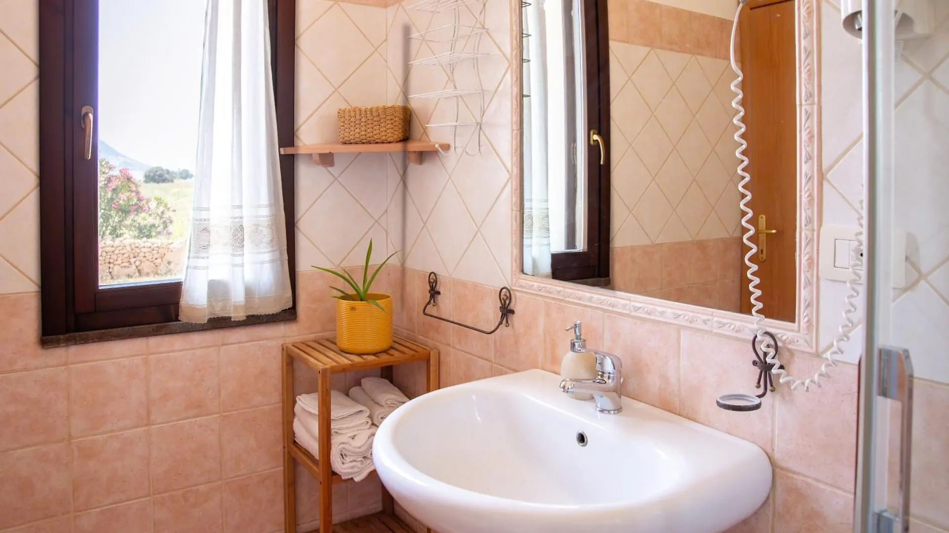 Agriturismo La Genziana Alghero Farm stay
